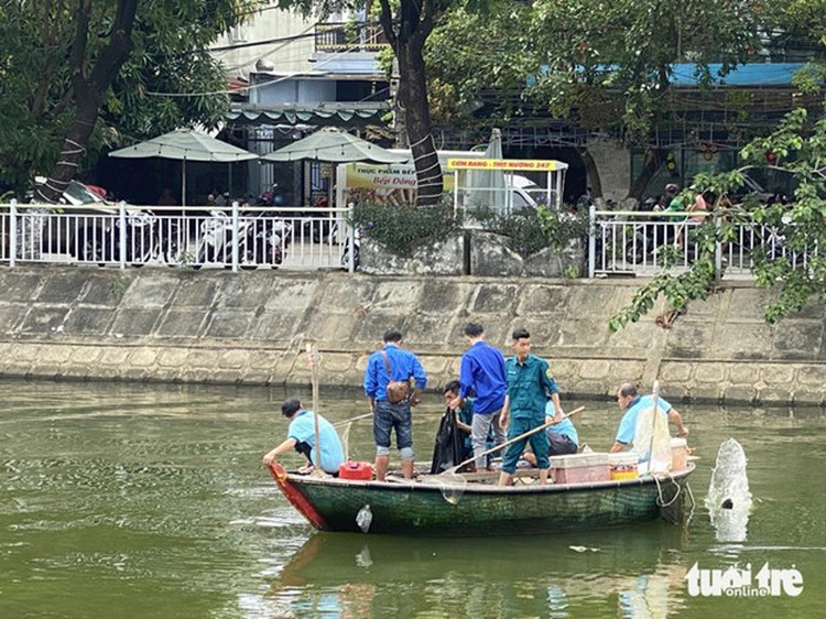 Int’l students join summer volunteer campaign in Da Nang