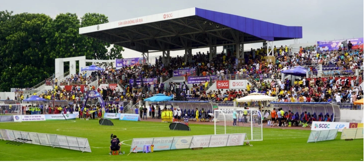 6 Vietnamese footballers arrested for alleged match fixing