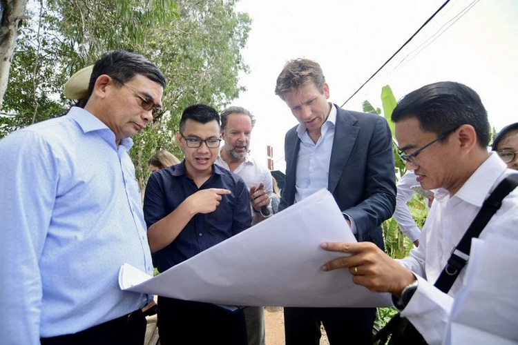 Vice mayor of Rotterdam visits Ho Chi Minh City to boost cooperation in flood control