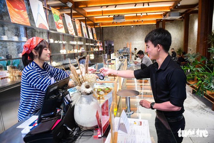 Ho Chi Minh City to host Cashless Day festival next week