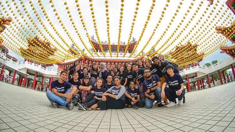 Number of Vietnamese students registering to study in Malaysia triples