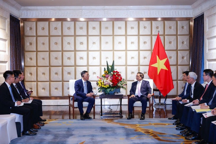 China’s leading firms eager to join railway, energy projects in Vietnam