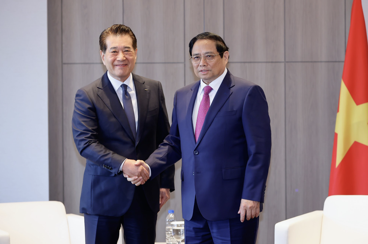 S.Korean firms target energy, rare earth mining in Vietnam