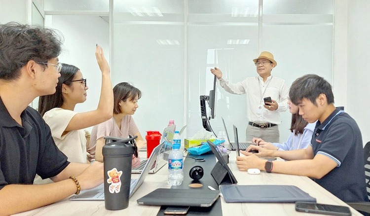 International students choose Ho Chi Minh City firms for internships