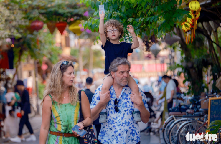 Vietnam ranked 1st among affordable countries for expats in 2024: survey