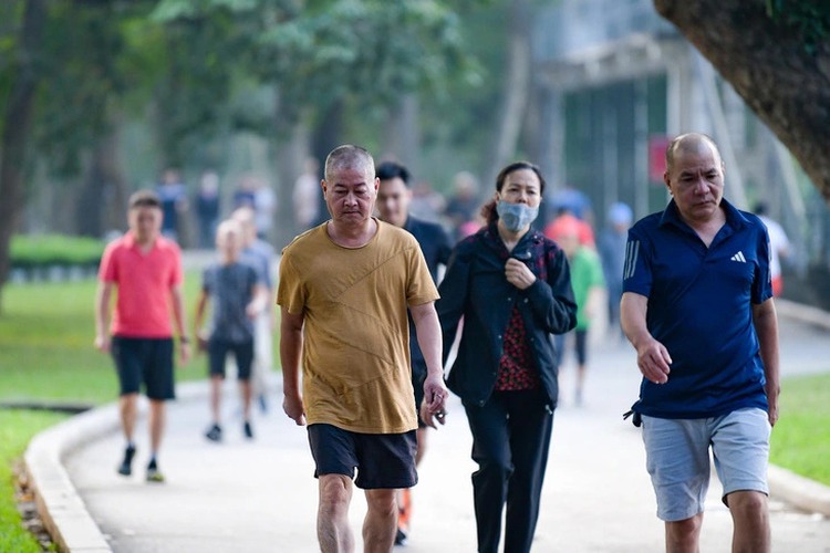 Vietnamese life expectancy rises by 9 years: health minister