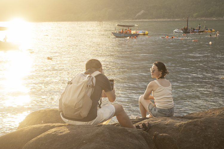 Spectacular reef lures the young to Son Tra Peninsula in Da Nang