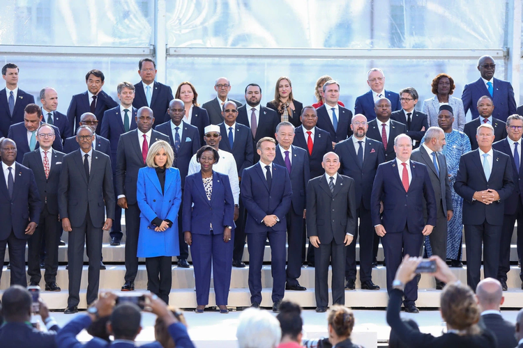 Top Vietnamese leader calls for promoting multilateralism at Francophonie Summit