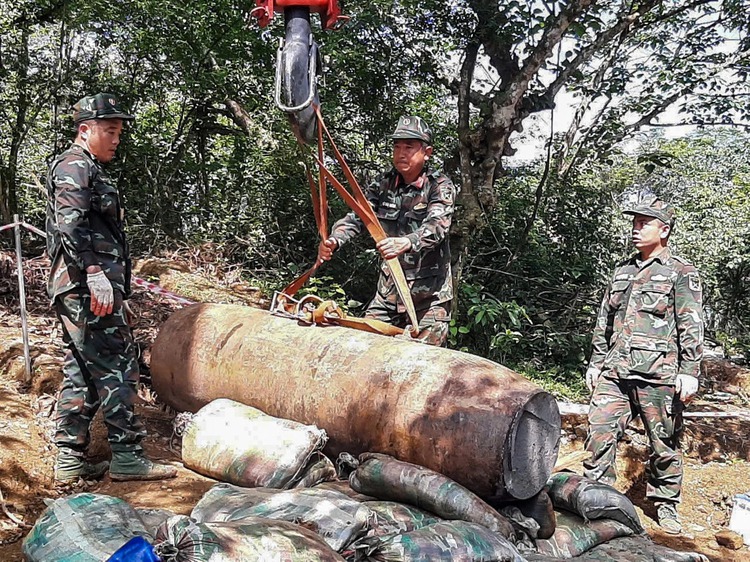 1.3-tonne wartime bomb deactivated in Hanoi