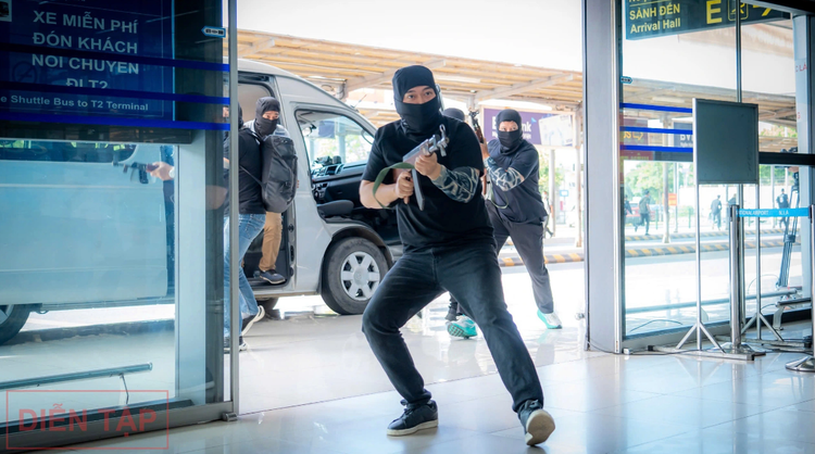 20 taken hostage during counter-terrorism drill at Hanoi airport