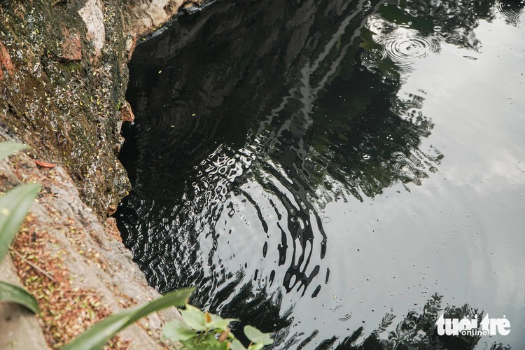 Hanoi’s rivers, lakes riddled with pollution