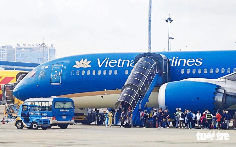 Hanoi-Ho Chi Minh City ranks 4th among world’s busiest domestic route