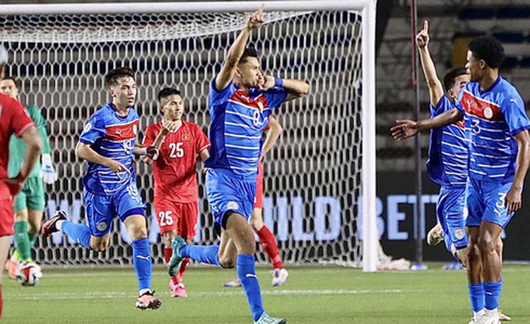 Vietnam top group after draw with Philippines in ASEAN Championship