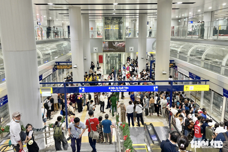 Ho Chi Minh City’s first metro line runs 200 daily trips