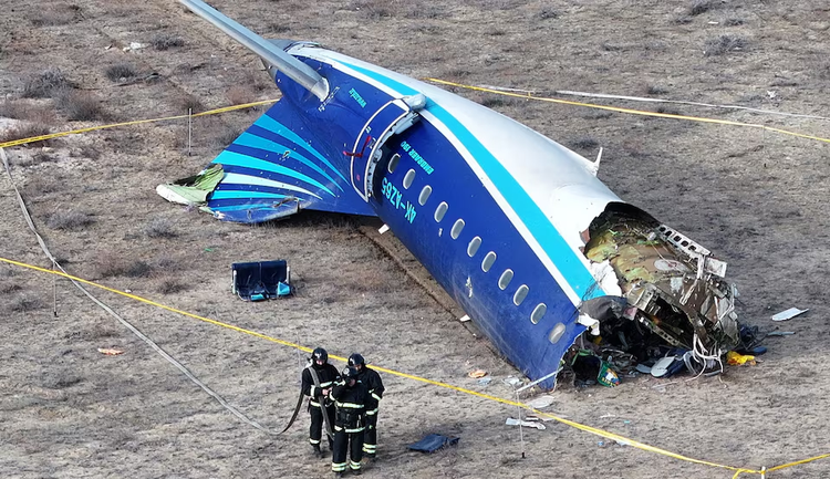 Russia's Putin apologises to Azerbaijan over 'tragic' airliner crash