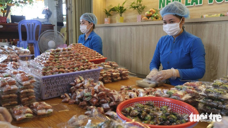 Lai Vung fermented raw pork rolls: A renowned Mekong Delta specialty