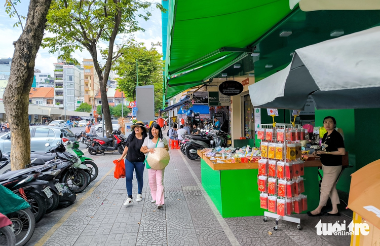 Well-organized sidewalks in Ho Chi Minh City