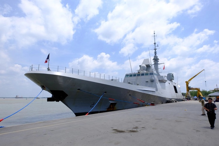 French frigate visits Ho Chi Minh City, reinforcing strategic ties
