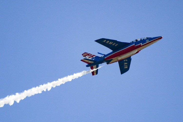 Three survive mid-air crash of French air force acrobatics team