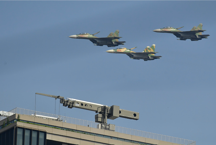 Ho Chi Minh City residents witness second day of aerial rehearsals