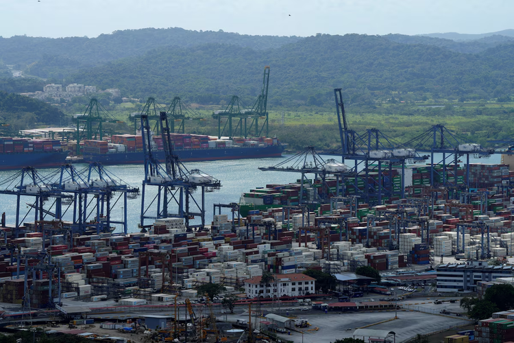 Panama cancels registrations of 107 vessels included in international sanctions lists