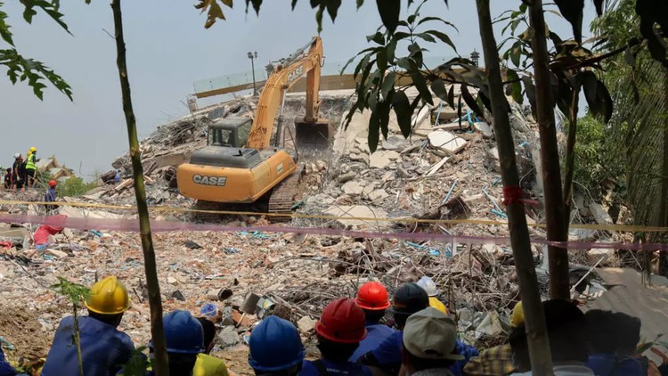 Chinese developer under scrutiny over Bangkok tower quake collapse