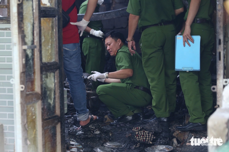 Deadly house fire in Ho Chi Minh City kills 2 adults, 1 child