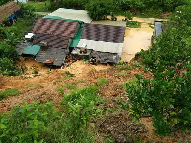 A landslide in Vu Quang District, Ha Tinh Province on October 10, 2017.