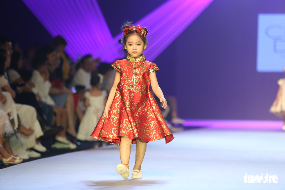 “4 Season of Play” from Hong Kong. Photo: Tuoi Tre