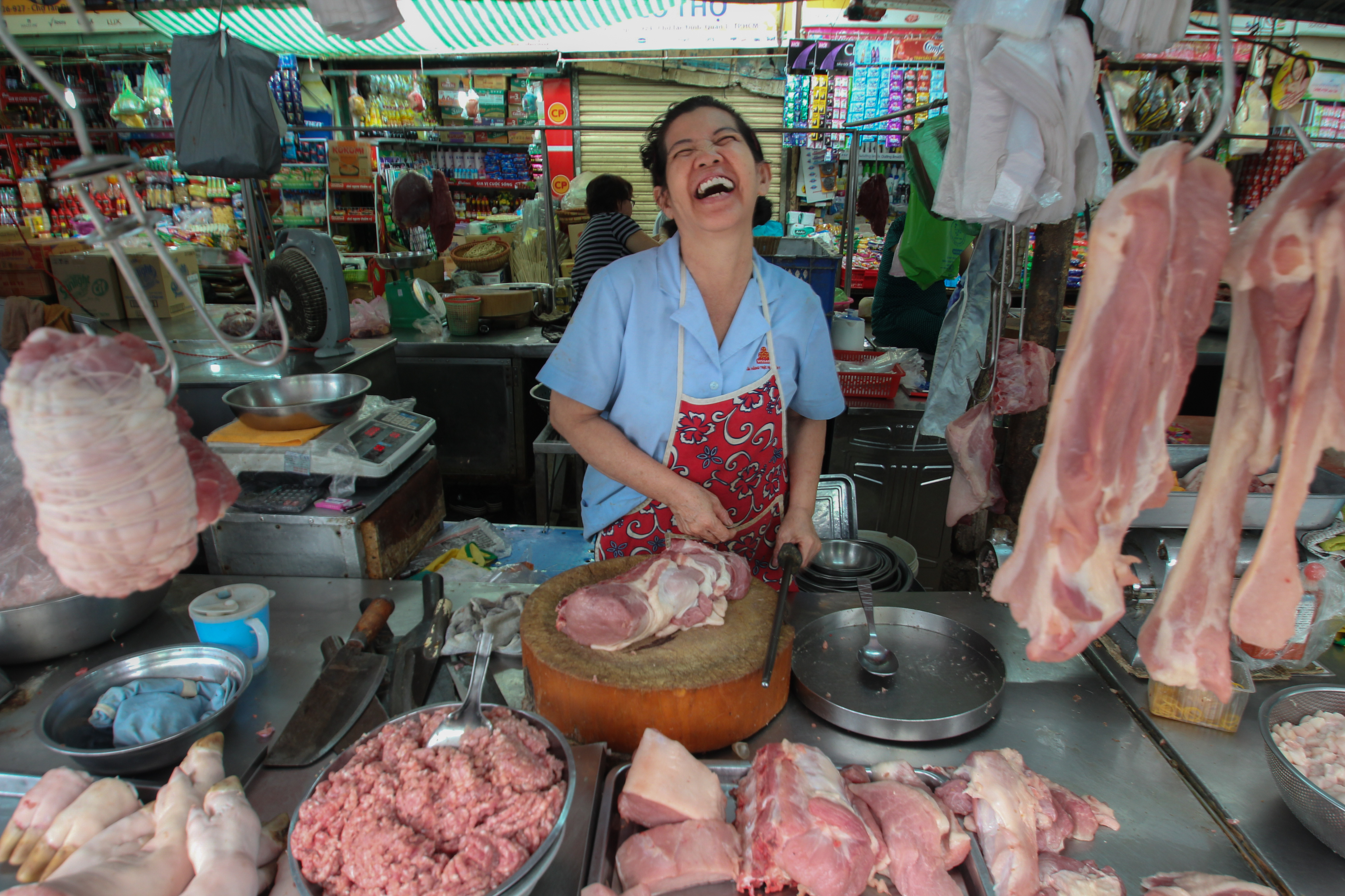 Not everyone at every market is as chummy as this joyful butcher at Tan Dinh market, but when they are, listening to the friendly banter between stall owners is a joy to behold. Which market do you think is the friendliest in Saigon?