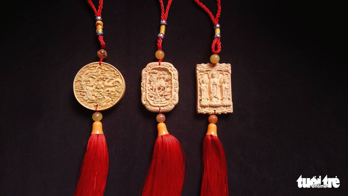 Intaglios with elaborate patterns. Photo: Tuoi Tre