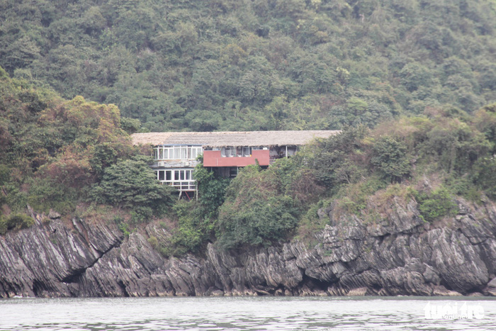 A karaoke bar sits on an island of Cat Ba National Park, of Hai Phong City, Vietnam. Video: Tuoi Tre