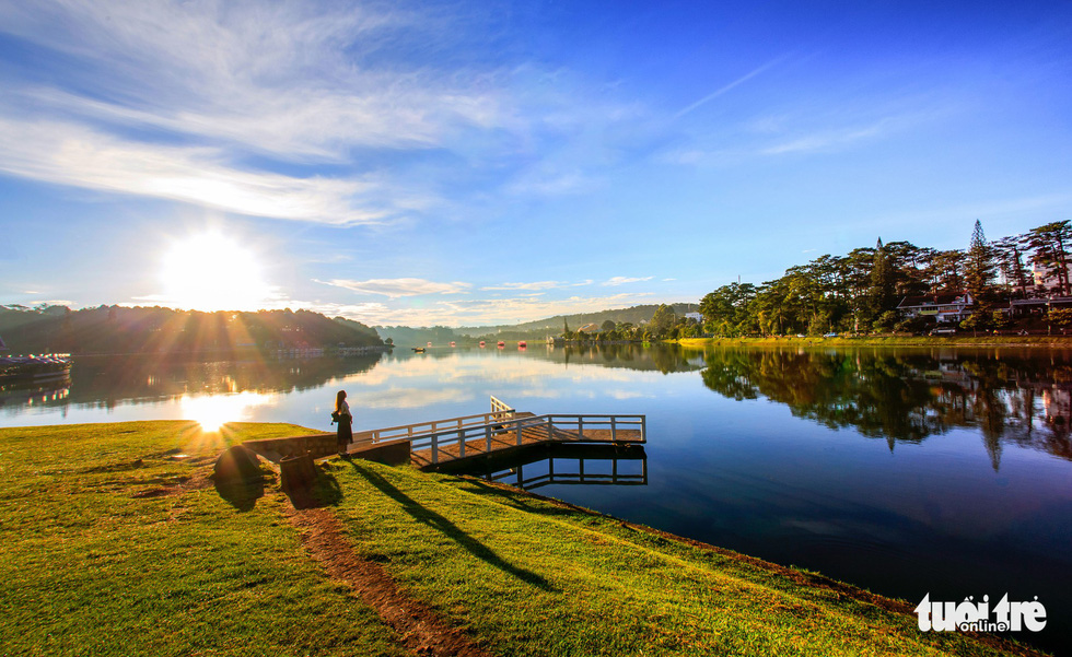 Xuan Huong Lake in downtown Da Lat. Photo: Tuoi Tre