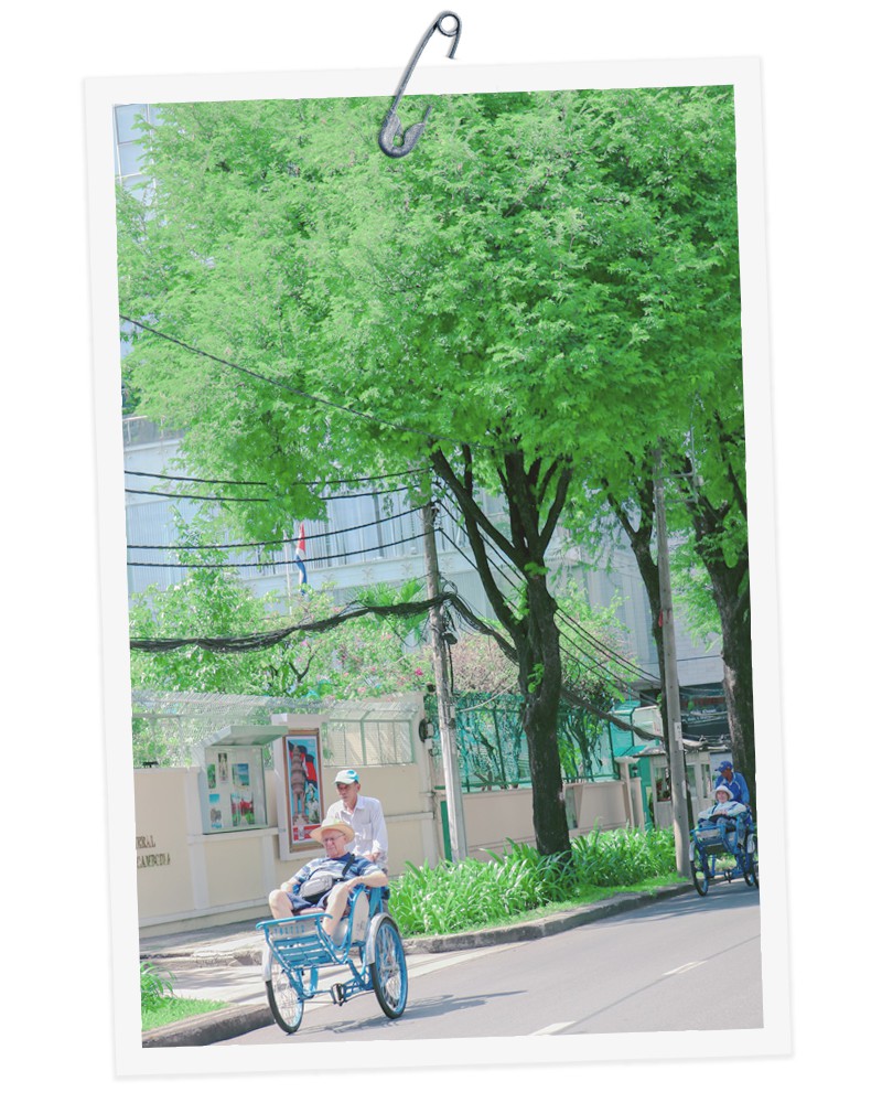 A xich lo (trishaw) runs on a street in Ho Chi Minh City, Vietnam. Photo: Tuoi Tre