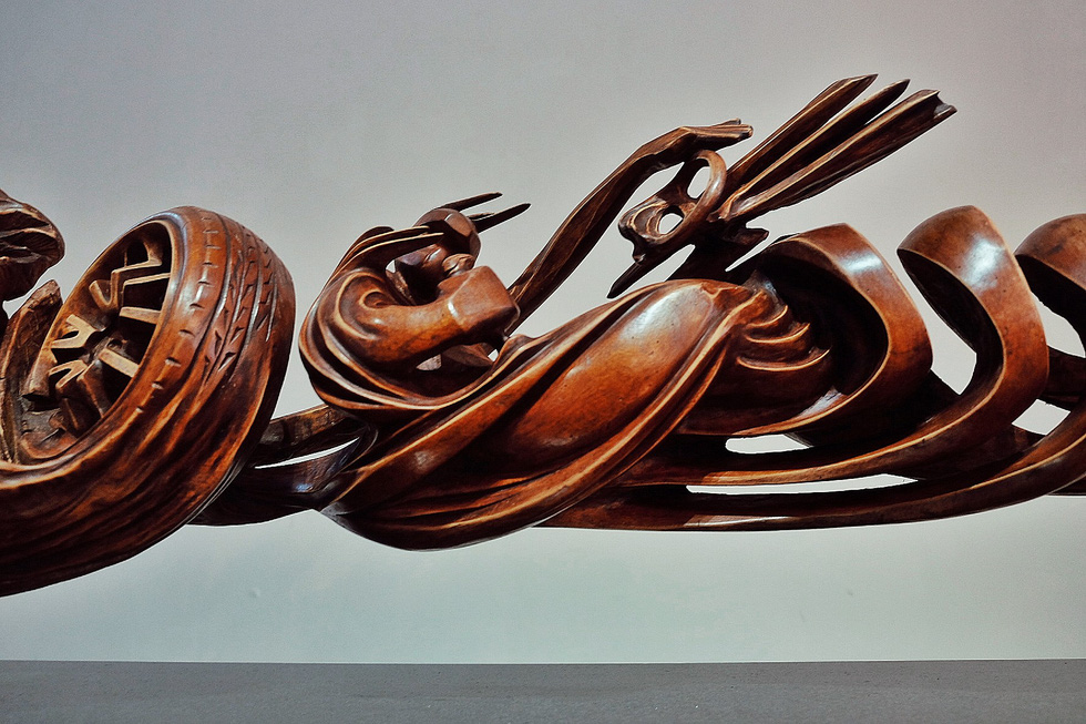 Tran Mai Huu Qui’s Drift King at an exhibition in Ho Chi Minh City, Vietnam, December 2018. Photo: Tuoi Tre