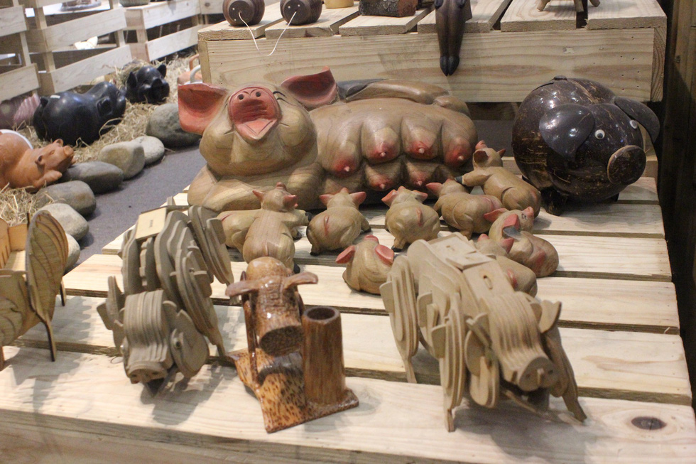 Some are sheer bizarre. Photo: Thien Dieu / Tuoi Tre