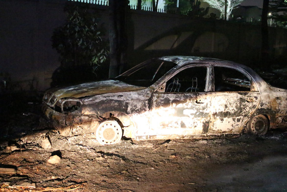 The remains of a burned car is seen in Binh Duong, southern Vietnam, March 4, 2019. Photo: Ba Son / Tuoi Tre