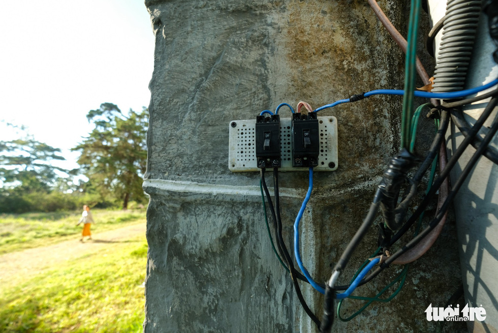 Electrical circuit breakers are installed outside the ‘Dinh Tinh Truong’ provincial governor’s palace in Da Lat, Vietnam. Photo: Mai Vinh / Tuoi Tre