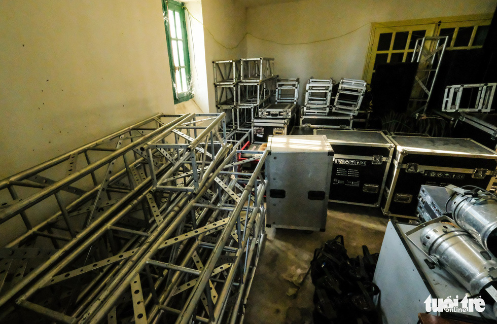 A room inside the ‘Dinh Tinh Truong’ provincial governor’s palace in Da Lat, Vietnam is used as storage room for stage equipment. Photo: Mai Vinh / Tuoi Tre