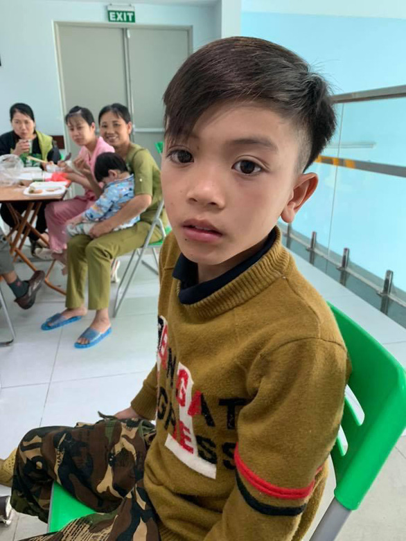 Vi Quyet Chien is seen  at Vietnam National Children’s Hospital in Hanoi, on March 26, 2019 in this photo posted on the Facebook of a doctor.