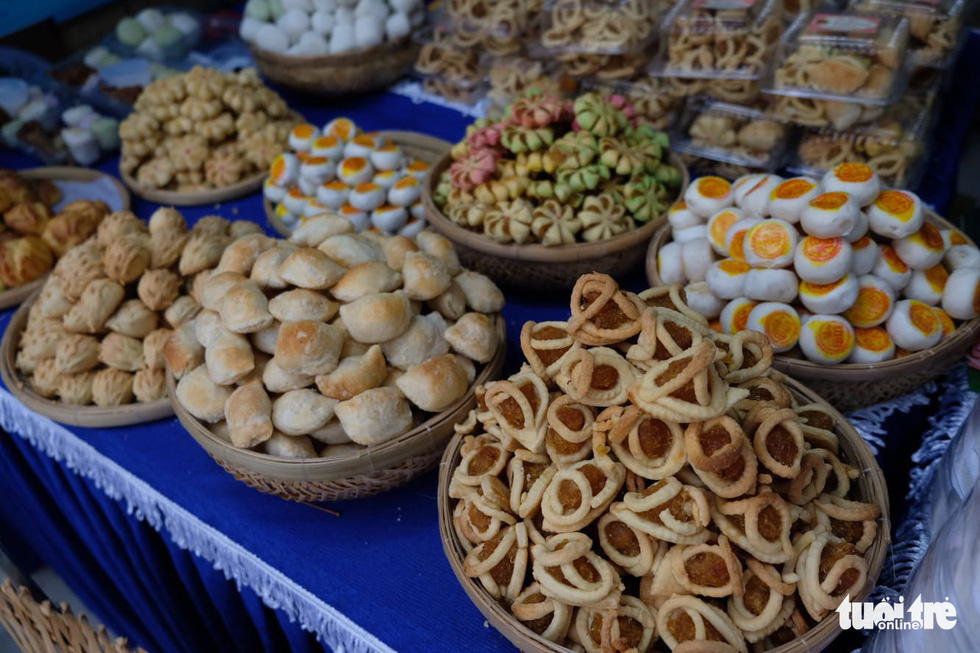 Different kinds of cakes are displayed at a food stall at the eighth Vietnamese Traditional Cake Festival in Can Tho City, southern Vietnam. Photo: Lan Ngoc / Tuoi Tre