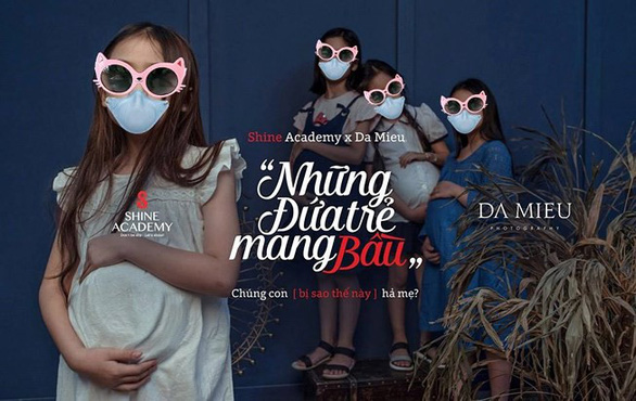 A photo in the ‘Nhung Dua Tre Mang Bau’ album by SHINE Academy that has been altered by a local journalist, adding sunglasses and masks to help cover the models' faces.