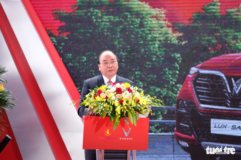 Prime Minister Nguyen Xuan Phuc delivers remarks at the ceremony. Photo: Nam Tran / Tuoi Tre