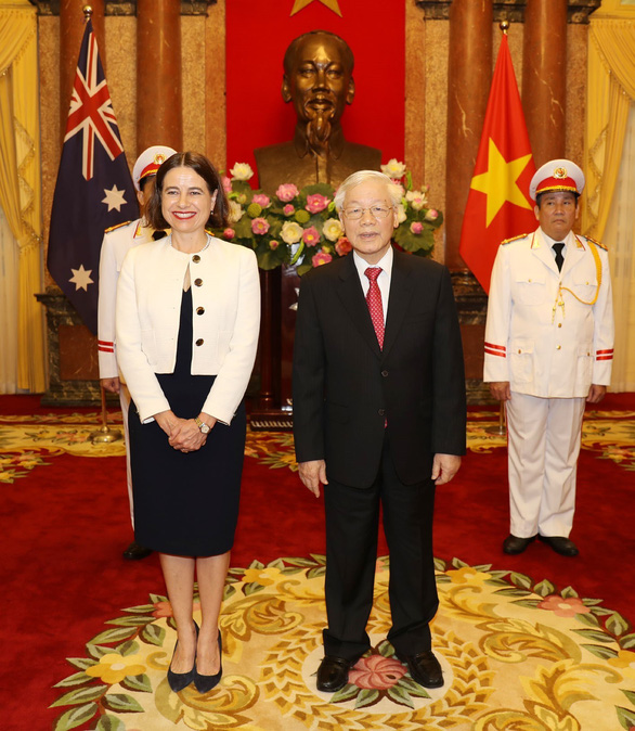Vietnam’s General Secretary and State President Nguyen Phu Trong (R), stands alongside Robyn Louise Mudie, Australia’s Ambassador, in Hanoi, August 7, 2019. Photo: Vietnam News Agency