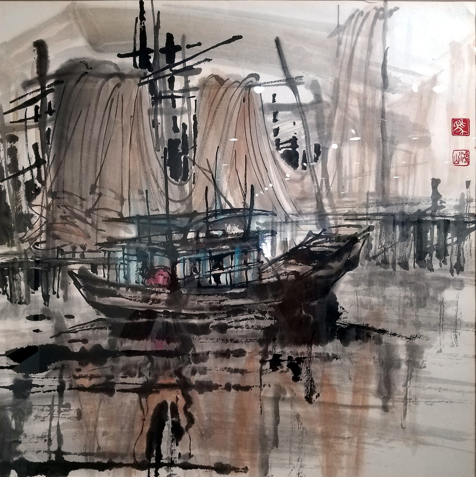 The painting Cang ca Nam Can (Nam Can fish harbor) by artist Ma Hong Son