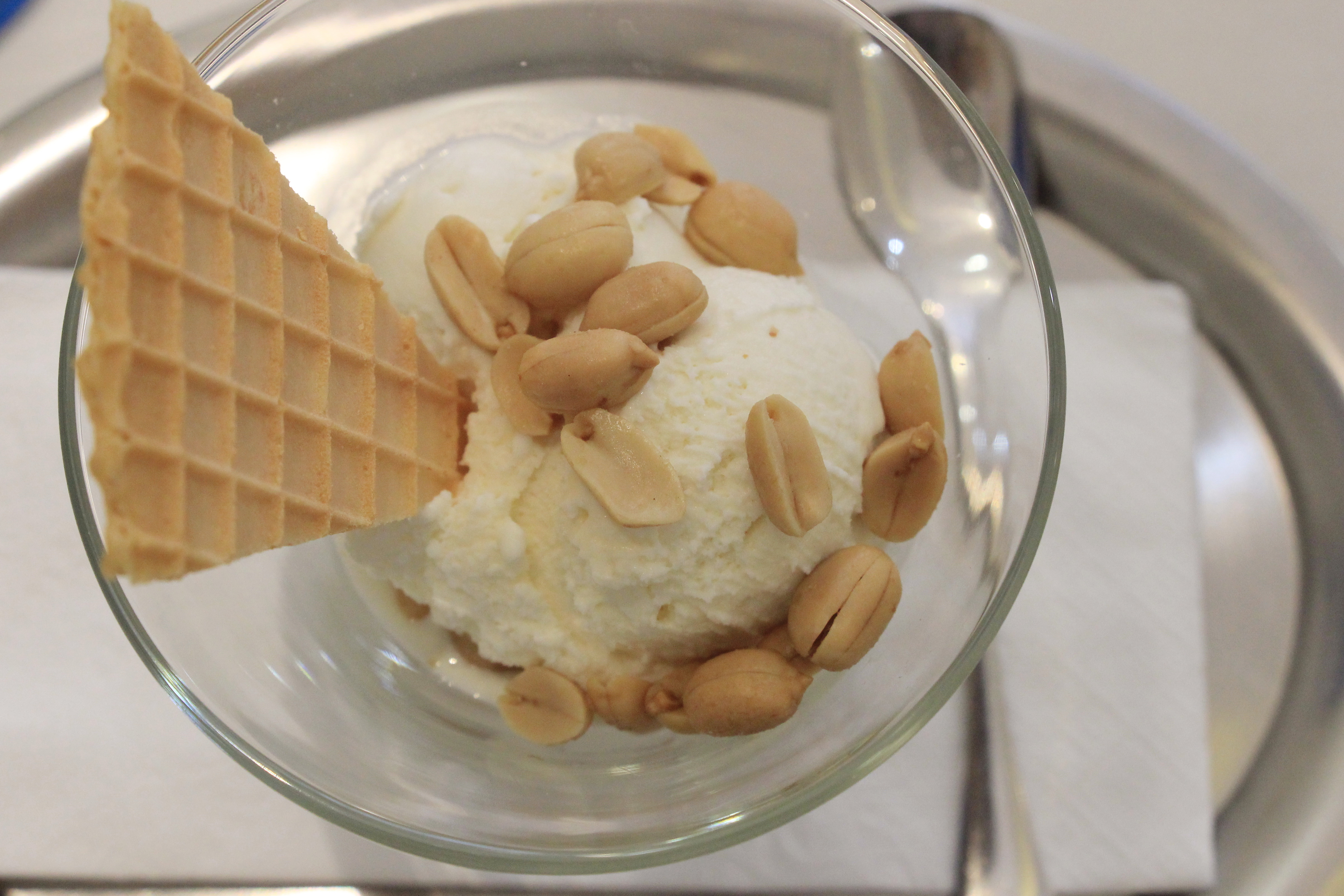 Fish sauce gelato is served with peanuts and a piece of waffle at Ralf’s Arisan Gelato. Photo: Dong Nguyen/Tuoi Tre News
