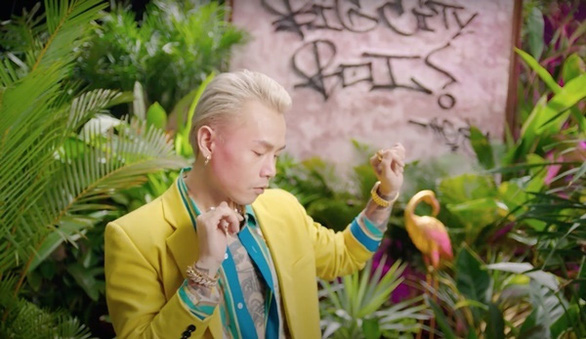 Vietnamese singer Binz in his music video ‘Bigcityboi’
