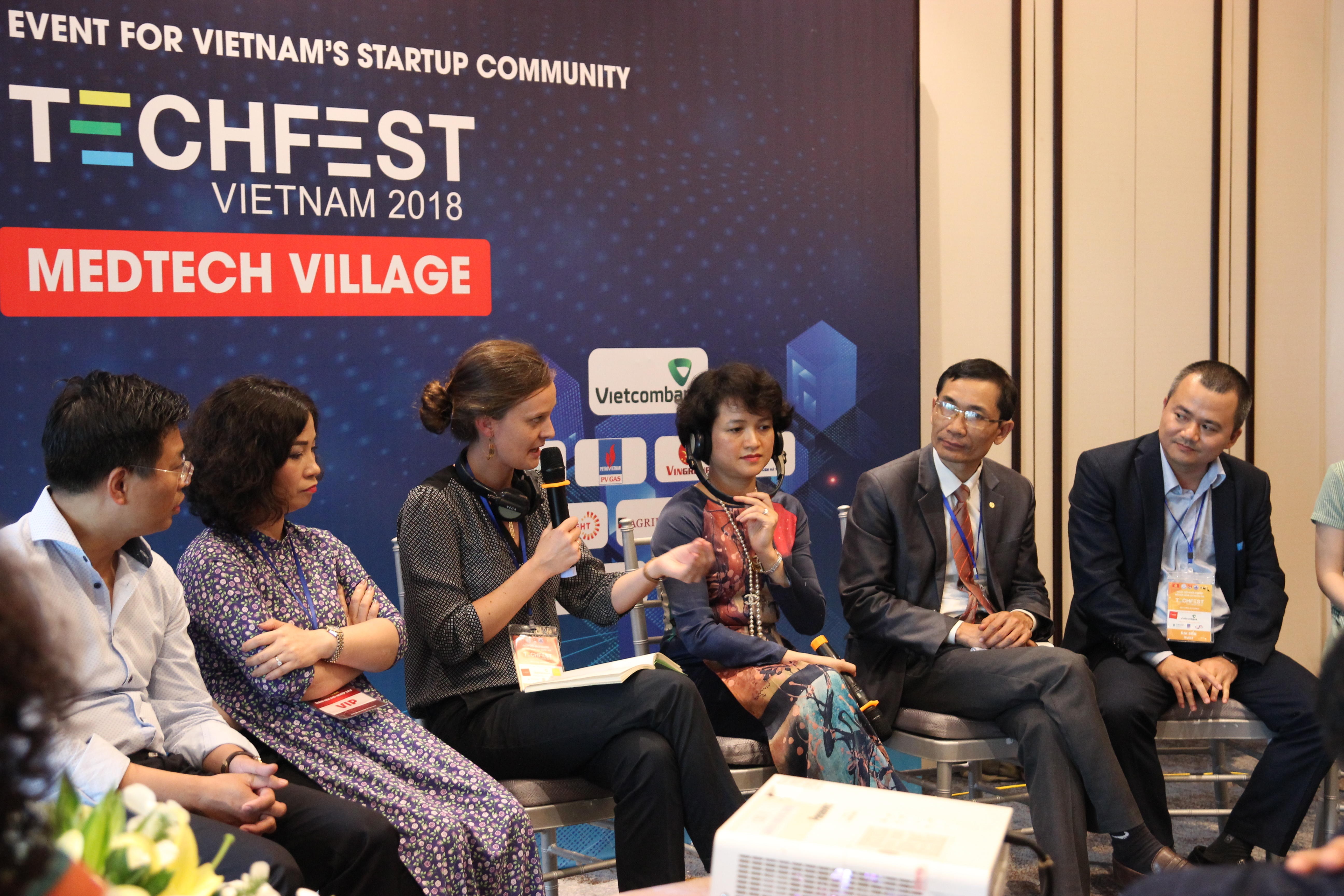 Sandrine Egron speaks at the Techfest event in the central city of Da Nang, Vietnam in November 2018. Photo: InnYTe