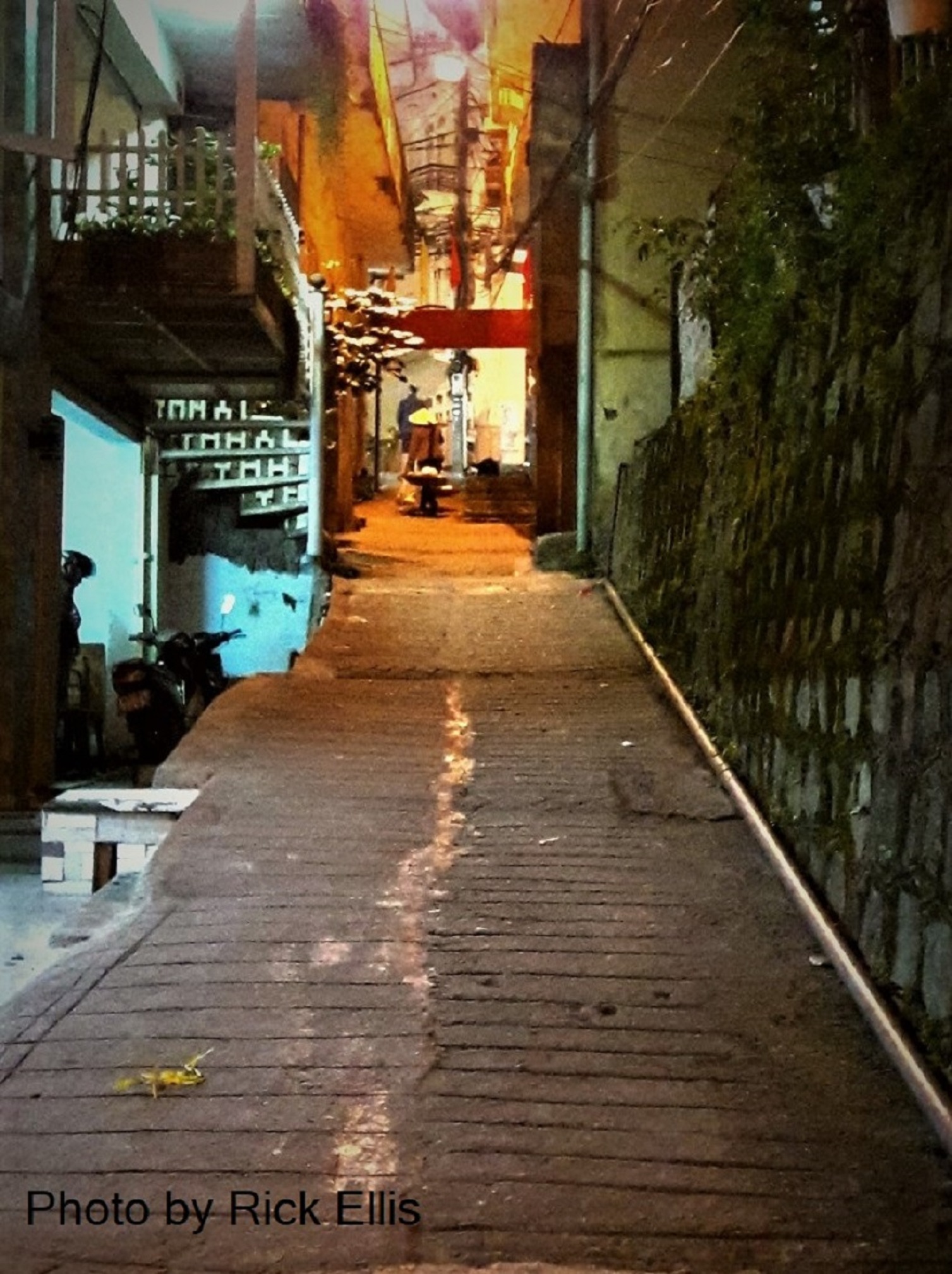 Intriguing alleys in Da Lat