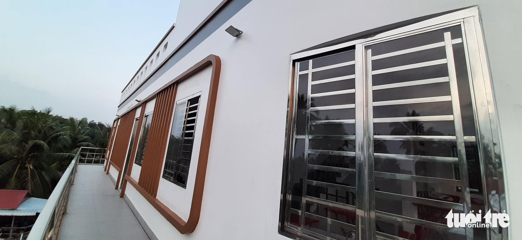Cao Van Nam's yacht-shaped house in Vinh Long Province, Vietnam, February 2021. Photo: Chi Hanh / Tuoi Tre